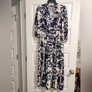 Elegant Navy and White Floral Dress